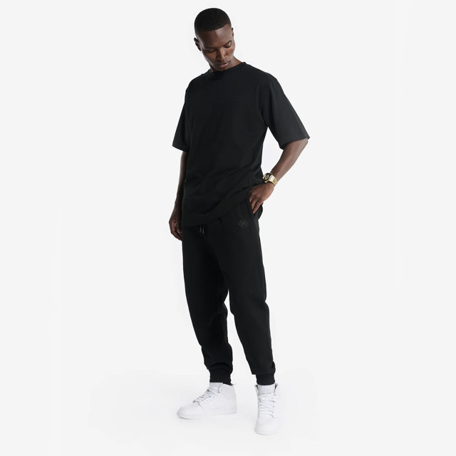 Pants - Black Embroidery